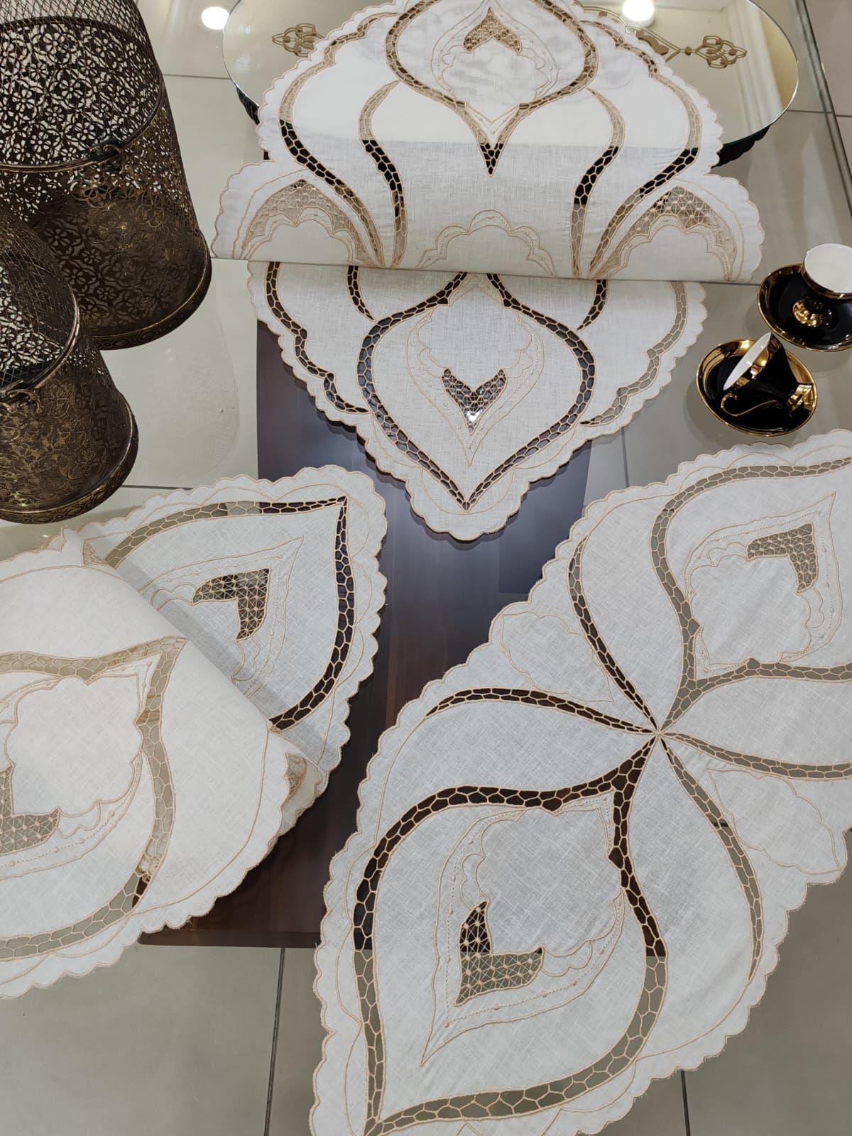 BEYAZ İŞ SALON TAKIMI (ÜRÜNLERİMİZ GÖRSEL AMAÇLIDIR SİPARİŞ ALINIR)