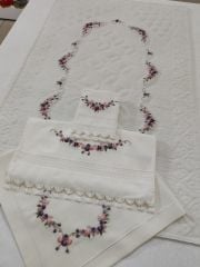 BREZİLYA İŞİ SECCADE TAKIMI(ÜRÜNLERİMİZ GÖRSEL AMAÇLIDIR SİPARİŞ ALINIR)