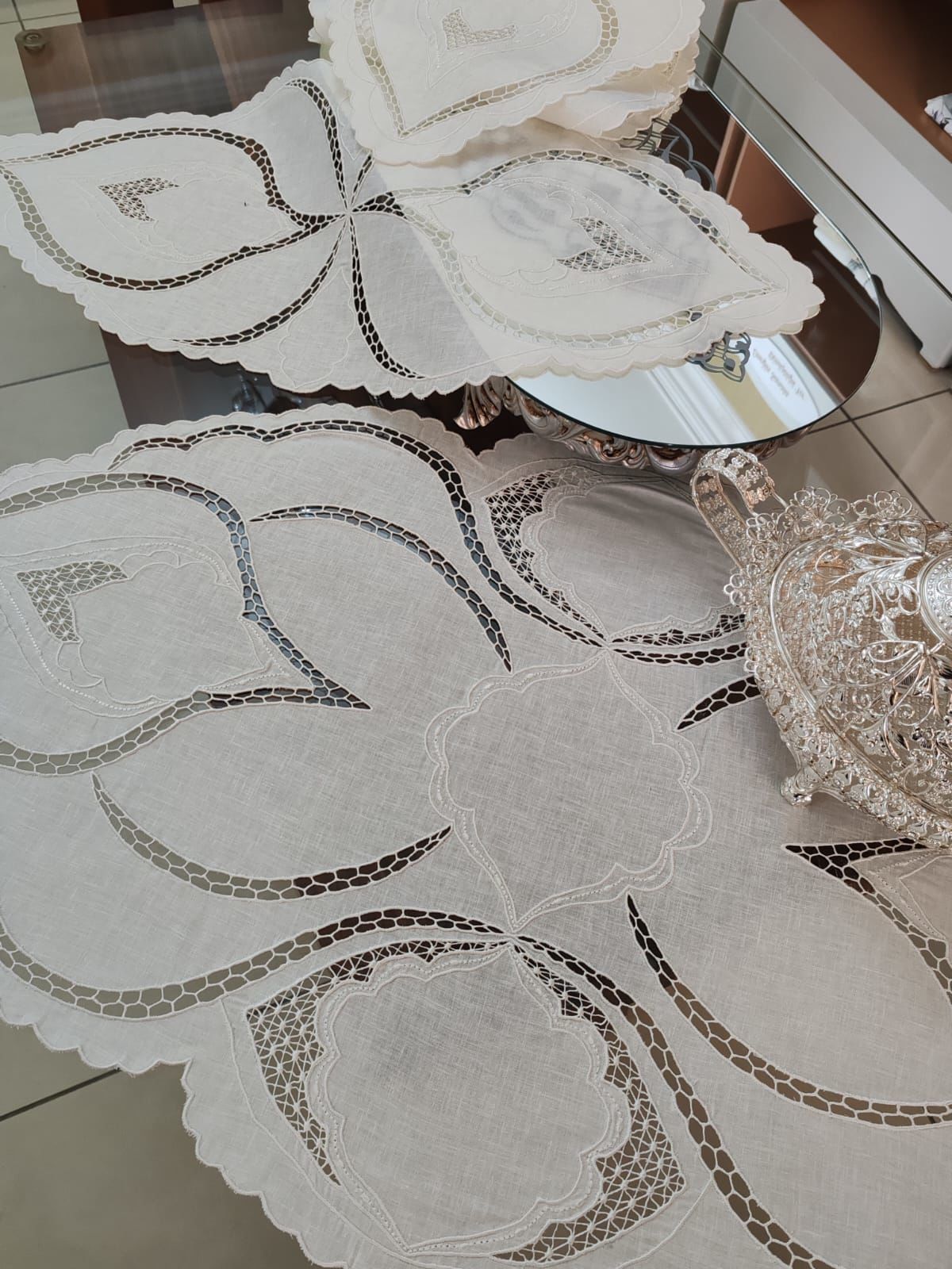 BEYAZ İŞ SALON TAKIMI (ÜRÜNLERİMİZ GÖRSEL AMAÇLIDIR SİPARİŞ ALINIR )