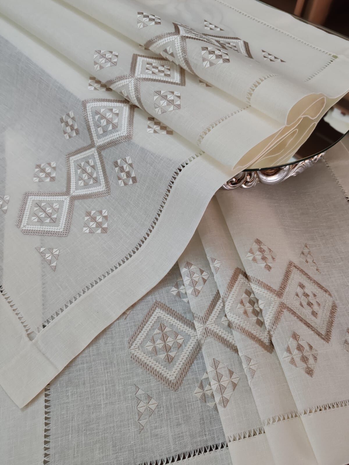 ANTEPİŞİ SALON TAKIMI (ÜRÜNLERİMİZ GÖRSEL AMAÇLIDIR SİPARİŞ ALINIR)