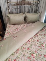 NAKIŞLI NEVRESİM PİKE TAKIMI (ÜRÜNLERİMİZ GÖRSEL AMAÇLIDIR SİPARİŞ ALINIR)