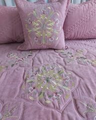 Hüsna Yatak Örtüsü Makina Nakışı (ÜRÜNLERİMİZ GÖRSEL AMAÇLIDIR SİPARİŞ ALINIR)