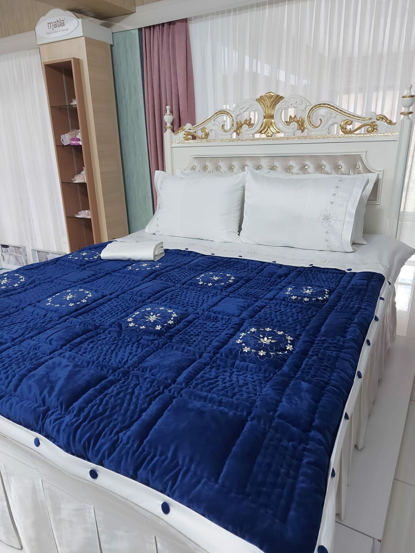 Çiçek Bahçesi Yorgan Takımı (ÜRÜNLERİMİZ GÖRSEL AMAÇLIDIR SİPARİŞ ALINIR)