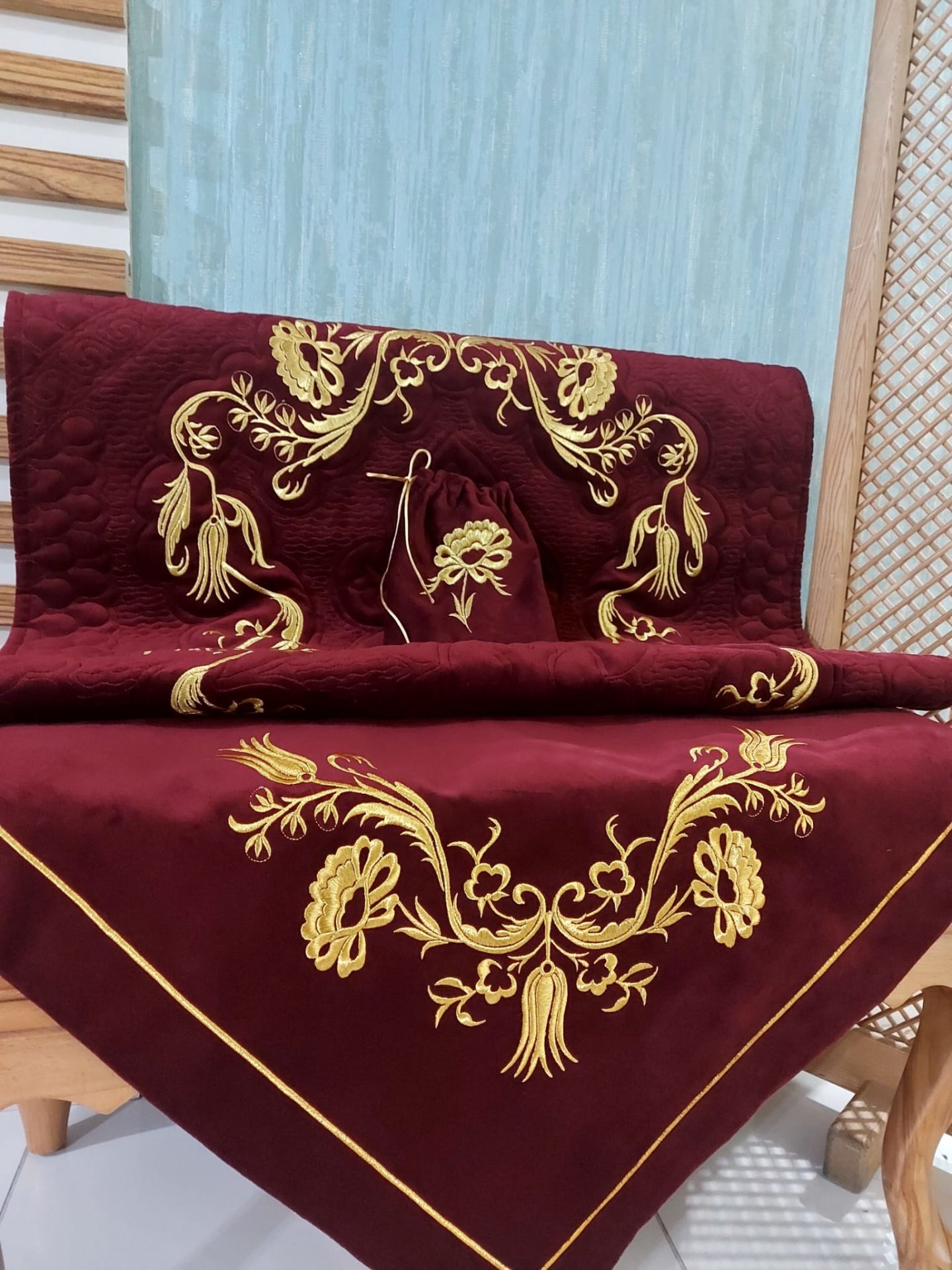 KADAMA LALE MODEL SECCADE TAKIMI (ÜRÜNLERİMİZ GÖRSEL AMAÇLIDIR SİPARİŞ ALINIR)