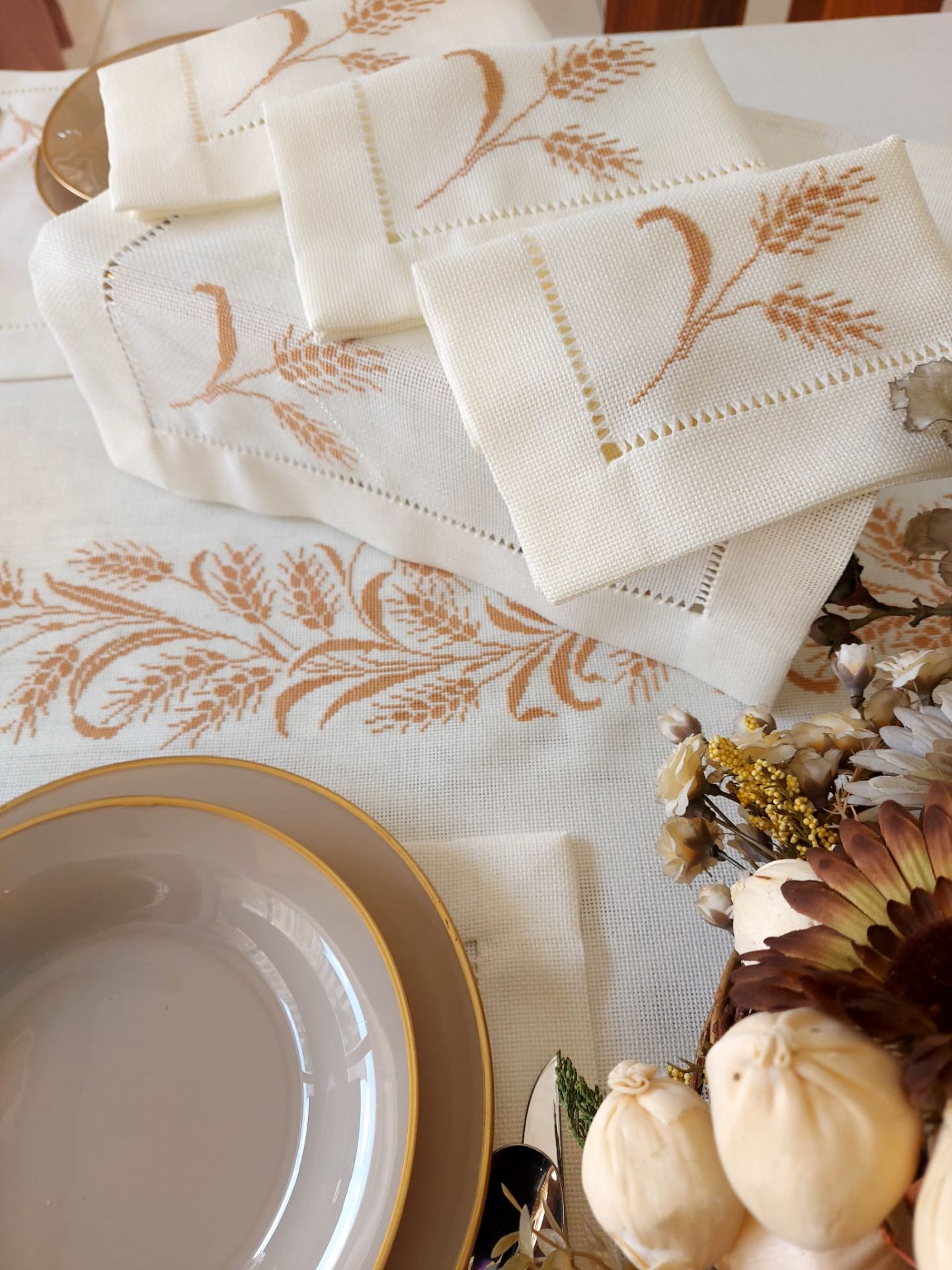 KANEVİÇE SERVİS TAKIMI (ÜRÜNLERİMİZ GÖRSEL AMAÇLIDIR SİPARİŞ ALINIR)