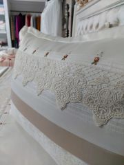 BREZİLYA NAKIŞLI NEVRESİM VE PİKE TAKIMI (ÜRÜNLERİMİZ GÖRSEL AMAÇLIDIR SİPARİŞ ALINIR)