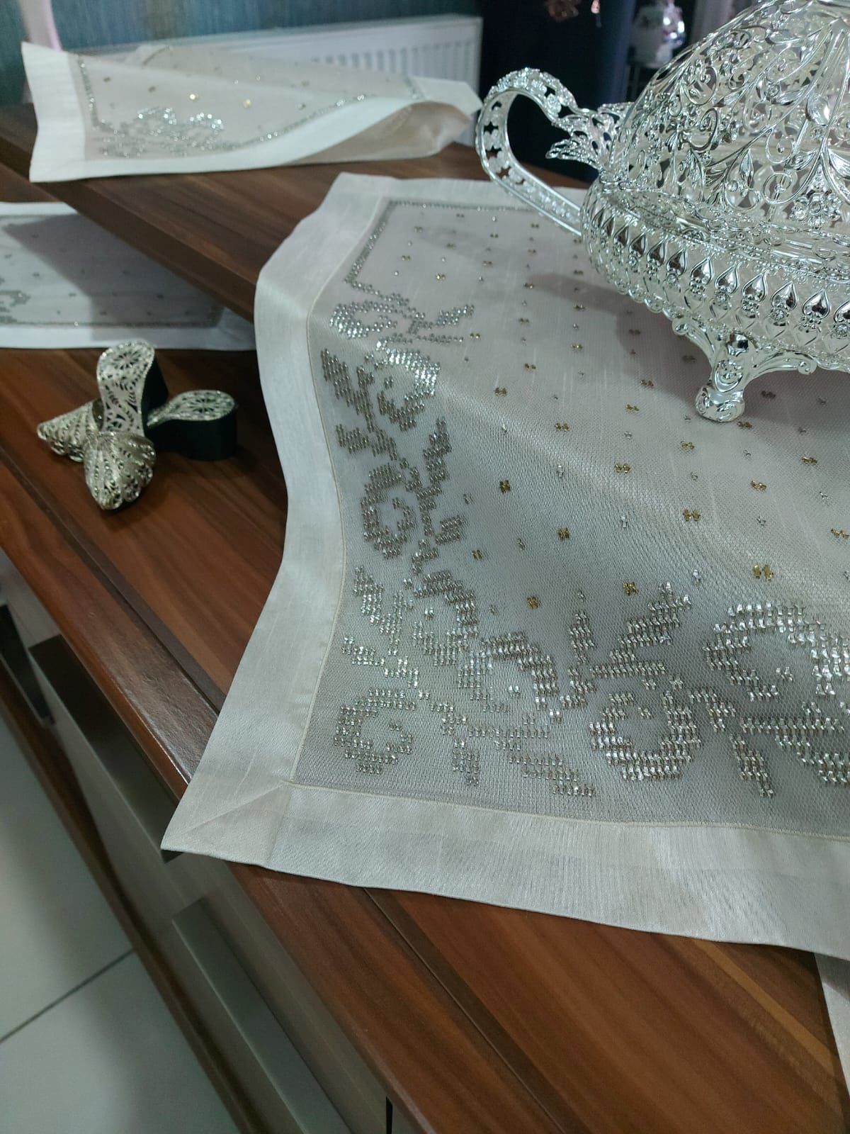 TELKIRMA  OTURMA ODASI (ÜRÜNLERİMİZ GÖRSEL AMAÇLIDIR SİPARİŞ ALINIR)