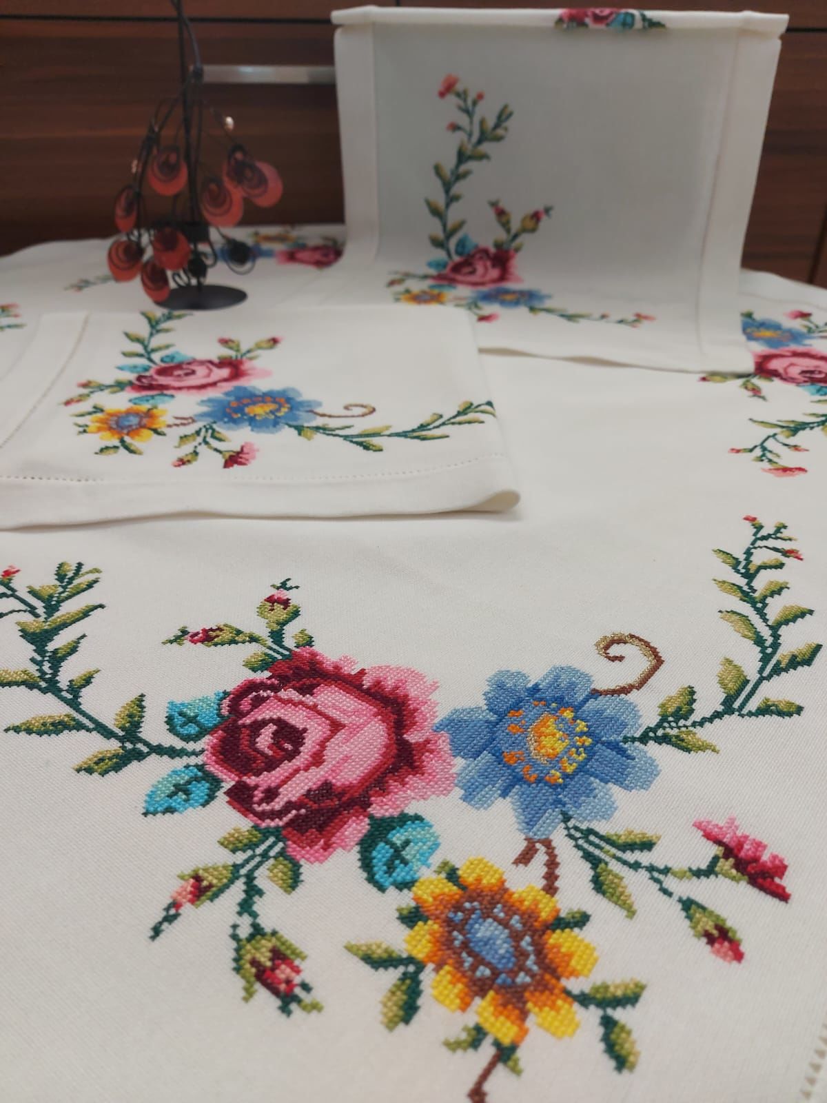 KANEVİÇE SALON TAKIMI 3 PARÇA (ÜRÜNLERİMİZ GÖRSEL AMAÇLIDIR SİPARİŞ ALINIR)