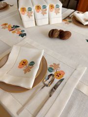 KANEVİÇE SERVİS TAKIMI( ÜRÜNÜMÜZ GÖRSEL AMAÇLIDIR SİPARİŞ ALINIR)