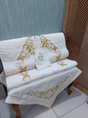 MARAŞ İŞİ AY YILDIZ SECCADE TAKIMI 3 PARÇA (ÜRÜNLERİMİZ GÖRSEL AMAÇLIDIR SİPARİŞ ALINIR)