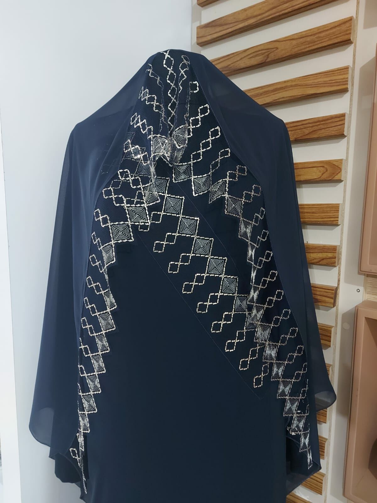 TELKIRMA NAMAZ ÖRTÜSÜ VE NAMAZ ELBİSESİ (ÜRÜNLERİMİZ GÖRSEL AMAÇLIDIR SİPARİŞ ALINIR)