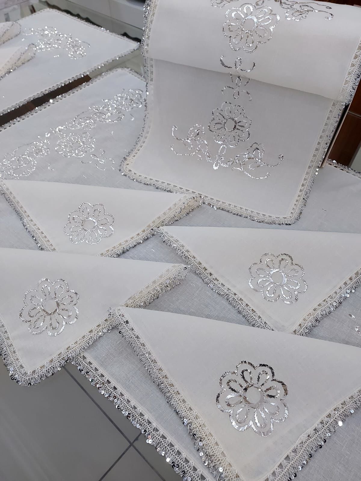 TELSARMA SALON TAKIMI (ÜRÜNLERİMİZ GÖRSEL AMAÇLIDIR SİPARİŞ ALINIR)