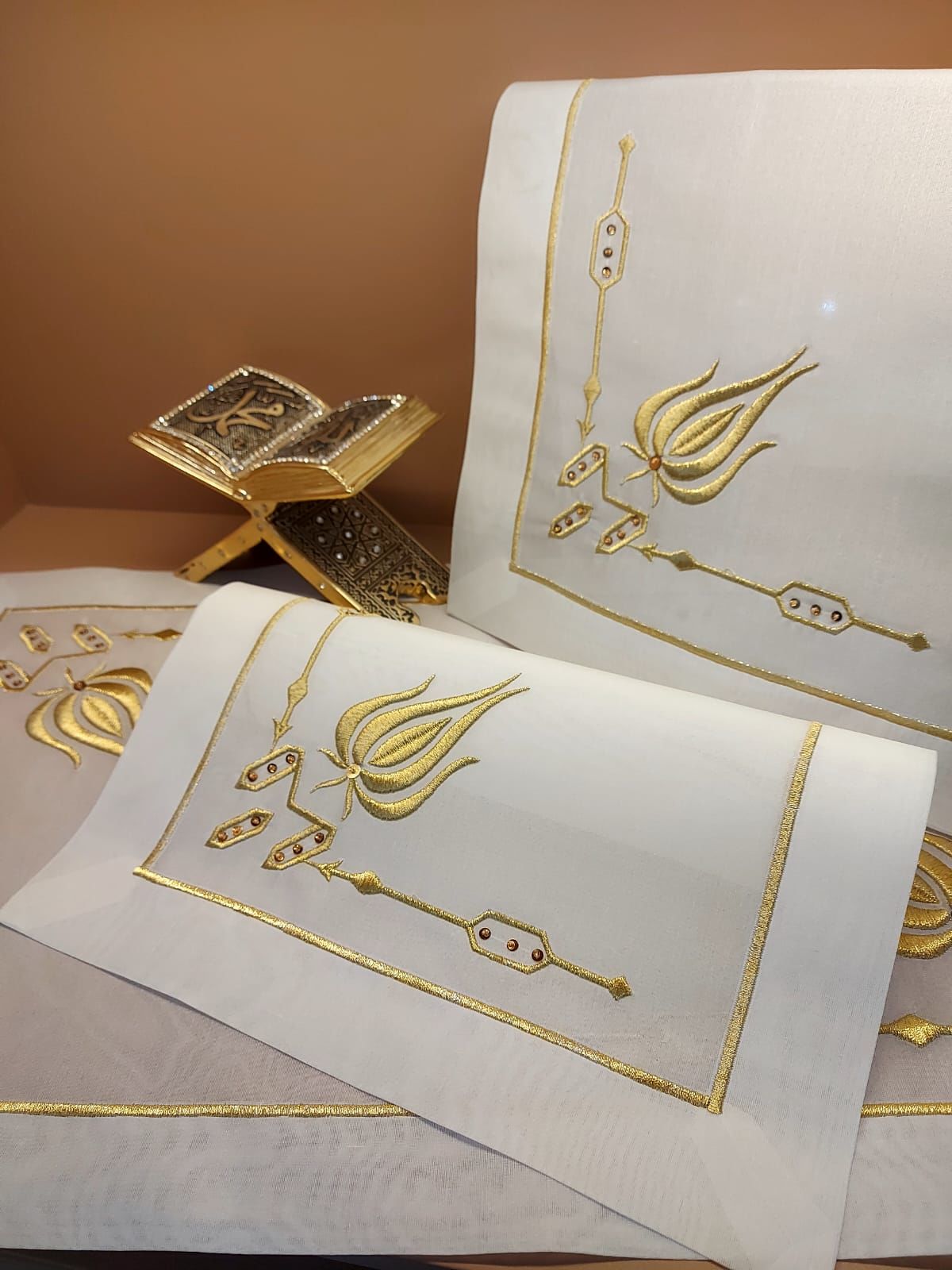 LALE MODEL YATAK ODASI TAKIMI (ÜRÜNLERİMİZ GÖRSEL AMAÇLIDIR SİPARİŞ ALINIR)