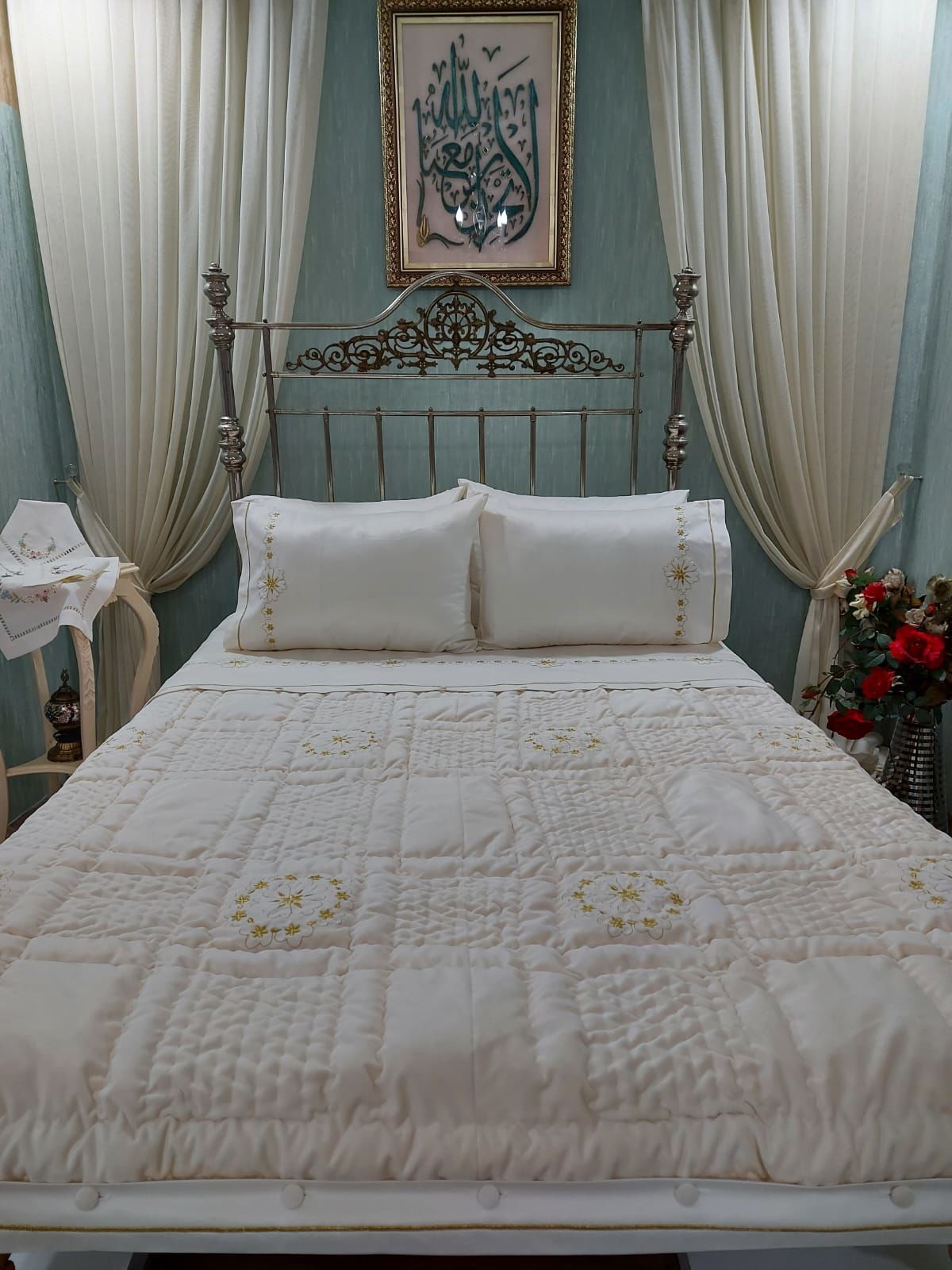 ÇİÇEK BAHCESİ YORGAN TAKIMI (ÜRÜNLERİMİZ GÖRSEL AMAÇLIDIR SİPARİŞ ALINIR)