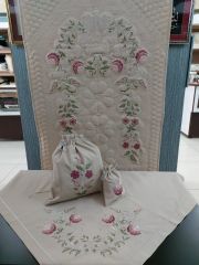 NİLÜFER MODEL SECCADE TAKIMI (ÜRÜNLERİMİZ GÖRSEL AMAÇLIDIR SİPARİŞ ALINIR)