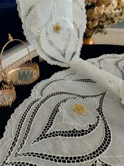 BEYAZ İŞ SALON TAKIMI 3 PARÇA (ÜRÜNÜMÜZ GÖRSEL AMAÇLIDIR SİPARİŞ ALINIR)