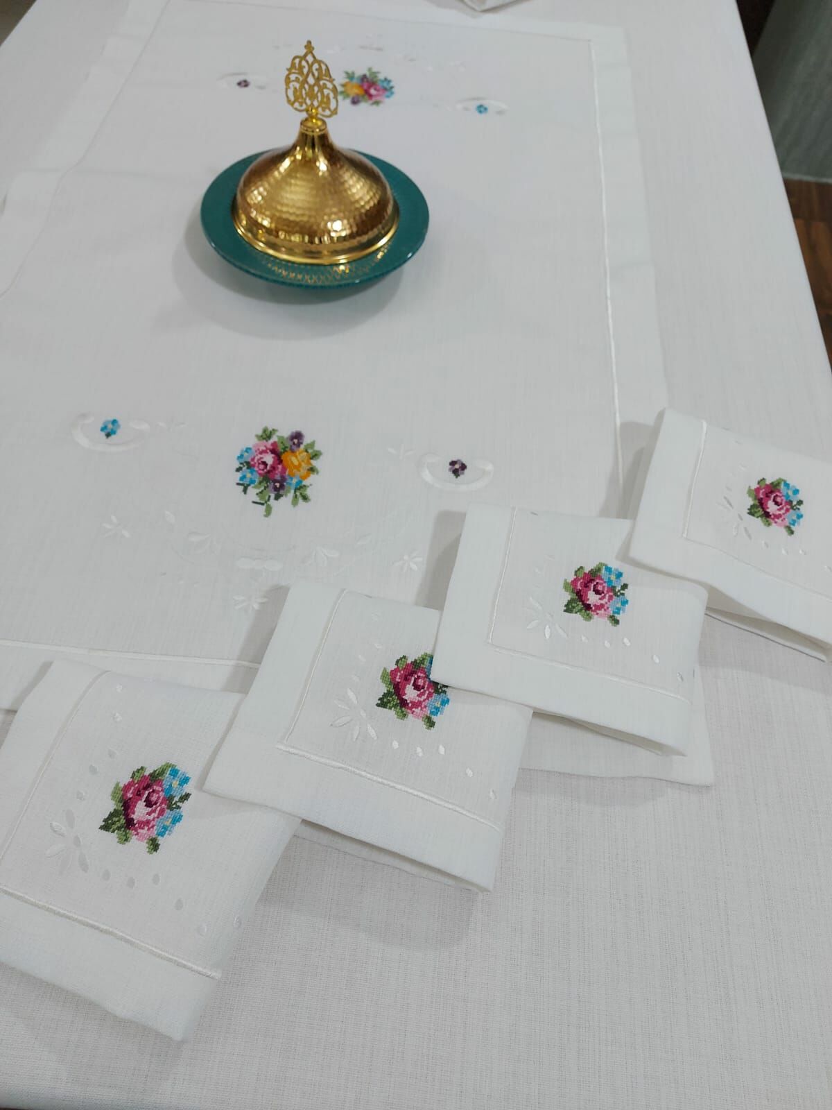 KANEVİÇE MUTFAK TAKIMI (ÜRÜNÜMÜZ GÖRSEL AMAÇLIDIR SİPARİŞ ALINIR)