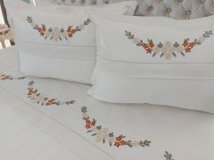 MAT PAMUK SATEN PİKE TAKIMI (ÜRÜNÜMÜZ GÖRSEL AMAÇLIDIR SİPARİŞ ALINIR)