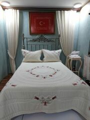 LALE MODEL YATAK ÖRTÜSÜ (ÜRÜNLERİMİZ GÖRSEL AMAÇLIDIR SİPARİŞ ALINIR)