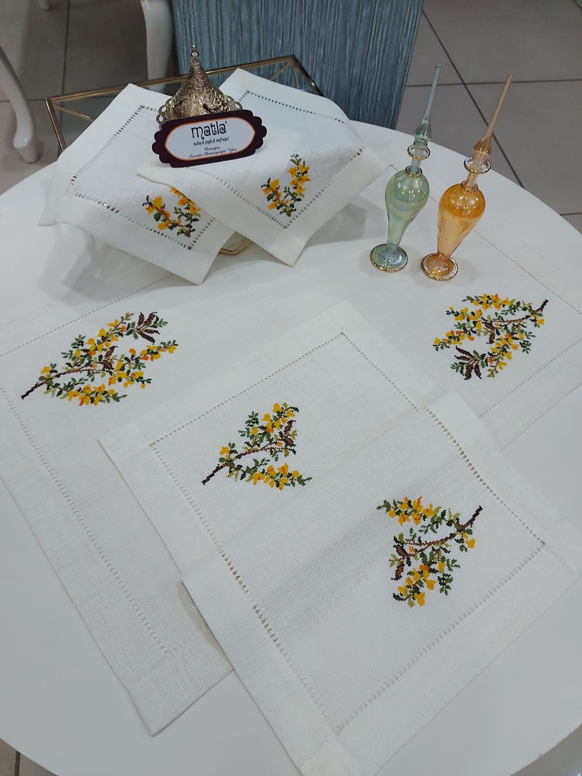 KANEVİÇE OTURMA ODASI TAKIMI 4 PARÇA (ÜRÜNLERİMİZ GÖRSEL AMAÇLIDIR SİPARİŞ ALINIR)