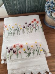 BREZİLYA NAKIŞLI HAVLU TAKIMI (ÜRÜNLERİMİZ GÖRSEL AMAÇLIDIR SİPARİŞ ALINIR)