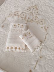 BEYAZ İŞİ SECCADE TAKIMI (ÜRÜNLERİMİZ GÖRSEL AMAÇLIDIR SİPARİŞ ALINIR )