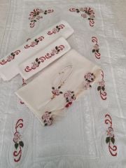 KANEVİÇE SECCADETAKIMI ( ÜRÜNLERİMİZ GÖRSEL AMAÇLIDIR SİPARİŞ ALINIR)