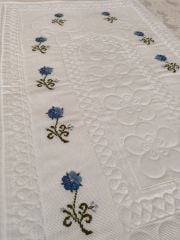 İĞNE OYALI KANEVİÇELİ SECCADE TAKIMI (ÜRÜNLERİMİZ GÖRSEL AMAÇLIDIR SİPARİŞ ALINIR)