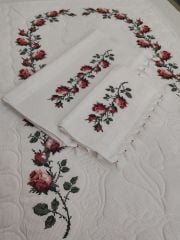 KANEVİÇE SECCADE TAKIMI ( ÜRÜNLERİMİZ GÖRSEL AMAÇLIDIR SİPARİŞ ALINIR)