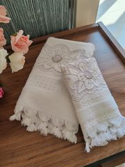 BEYAZ İŞ HAVLU TAKIMI (ÜRÜNLERİMİZ GÖRSEL AMAÇLIDIR SİPARİŞ ALINIR)