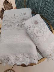 BEYAZ İŞ HAVLU TAKIMI (ÜRÜNLERİMİZ GÖRSEL AMAÇLIDIR SİĞPARİŞ ALINIR)