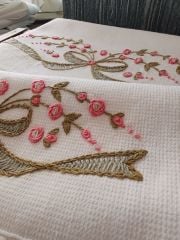 BREZİLYA İŞİ HAVLU TAKIMI (ÜRÜNLERİMİZ GÖRSEL AMAÇLIDIR SİPARİŞ ALINIR)