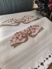 BREZİLYA İŞİ HAVLU TAKIMI (ÜRÜNLERİMİZ GÖRSEL AMAÇLIDIR SİPARİŞ ALINIR)