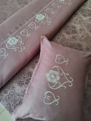 NAKIŞLI NEVRESİM VE PİKE TAKIMI (ÜRÜNLERİMİZ GÖRSEL AMAÇLIDIR SİPARİŞ ALINIR)