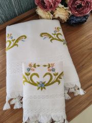 BREZİLYA İŞİ ANALI KIZILI HAVLU TAKIMI (ÜRÜNLERİMİZ GÖRSEL AMAÇLIDIR SİPARİŞ ALINIR)