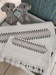 BARGELLO İŞİ HAVLU TAKIMI(ÜRÜNLERİMİZ GÖRSEL AMAÇLIDIR SİPARİŞ ALINIR)