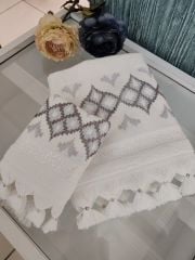 BARGELLO İŞİ HAVLU (ÜRÜNLERİMİZ GÖRSEL AMAÇLIDIR SİPARİŞ ALINIR)