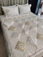 NAKIŞLI YORGAN TAKIMI(ÜRÜNLERİMİZ GÖRSEL AMAÇLIDIR SİPARİŞ ALINIR)