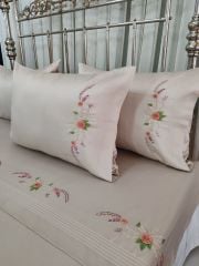 BREZİLYA NAKIŞLI NEVRESİM TAKIMI (ÜRÜNLERİMİZ GÖRSEL AMAÇLIDIR SİPARİŞ ALINIR)