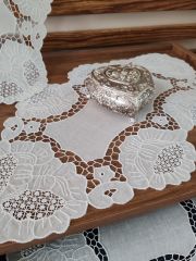 BEYAZ İŞİ YATAK ODASI TAKIMI (ÜRÜNLERİMİZ GÖRSEL AMAÇLIDIR ALINIR)