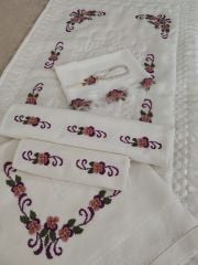İĞNE OYASI KANEVİÇE SECCADE TAKIMI (ÜRÜNLERİMİZ GÖRSEL AMAÇLIDIR SİPARİŞ ALINIR)