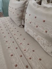 BREZİLYA İŞİ NEVRESİM PİKE TAKIMI (ÜRÜNLERİMİZ GÖRSEL AMAÇLIDIR SİPARİŞ ALINIR)