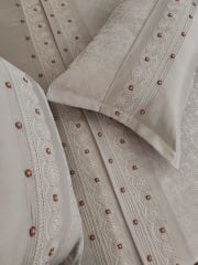 BREZİLYA İŞİ NEVRESİM PİKE TAKIMI (ÜRÜNLERİMİZ GÖRSEL AMAÇLIDIR SİPARİŞ ALINIR)