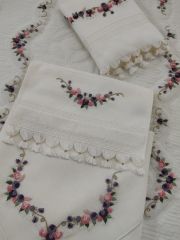 BREZİLYA İŞİ SECCADE TAKIMI(ÜRÜNLERİMİZ GÖRSEL AMAÇLIDIR SİPARİŞ ALINIR)