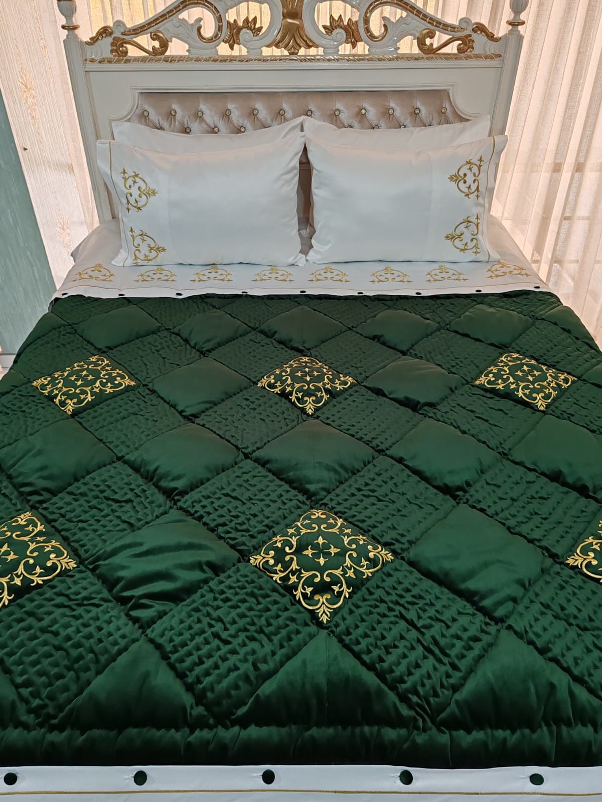 KADAMA YORGAN TAKIMI (ÜRÜNLERİMİZ GÖRSEL AMAÇLIDIR SİPARİŞ ALINIR)