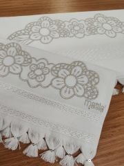 NAKIŞLI HAVLU TAKIMI (ÜRÜNLERİMİZ GÖRSEL AMAÇLIDIR SİPARİŞ ALINIR )