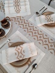 BARGELLO NAKIŞLI SERVİS TAKIMI (ÜRÜNLERİMİZ GÖRSEL AMAÇLIDIR SİPARİŞ ALINIR)