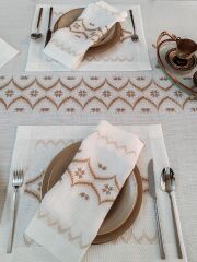 BARGELLO NAKIŞLI SERVİS TAKIMI (ÜRÜNLERİMİZ GÖRSEL AMAÇLIDIR SİPARİŞ ALINIR)