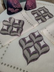 BARGELLO İŞİ YATAK ODASI TAKIMI(ÜRÜNLERİMİZ GÖRSEL AMAÇLIDIR SİPARİŞ ALINIR )