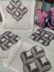 BARGELLO İŞİ YATAK ODASI TAKIMI(ÜRÜNLERİMİZ GÖRSEL AMAÇLIDIR SİPARİŞ ALINIR )